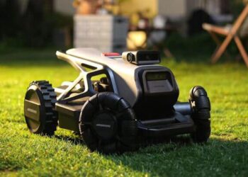 Airseekers Tron MULCHING Robotic Lawn Mower Review