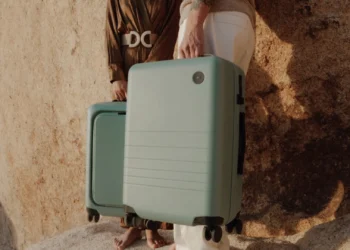 Monos Luggage Review